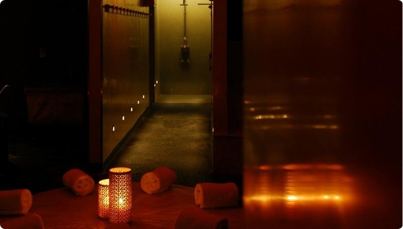 Photograph: Jean-Luc Benazet / unsplash.com / Marrakech Hammam By night 